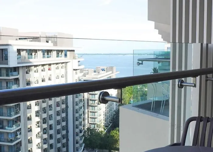 Seabreeze With Balcony & Wi-fi At Tambuli Holiday home