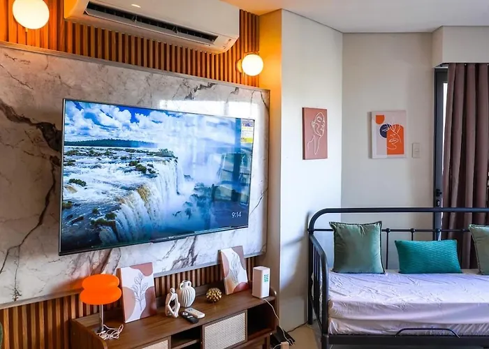 Seabreeze With Balcony & Wi-fi At Tambuli Holiday home *
