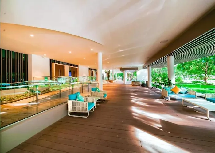 Holiday home Seabreeze With Balcony & Wi-fi At Tambuli